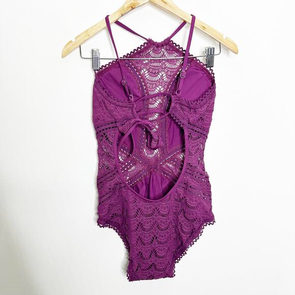 Becca by Rebecca Virtue Color Play Halter One-Piece Swimsuit Merlot women's M - Picture 2 of 9